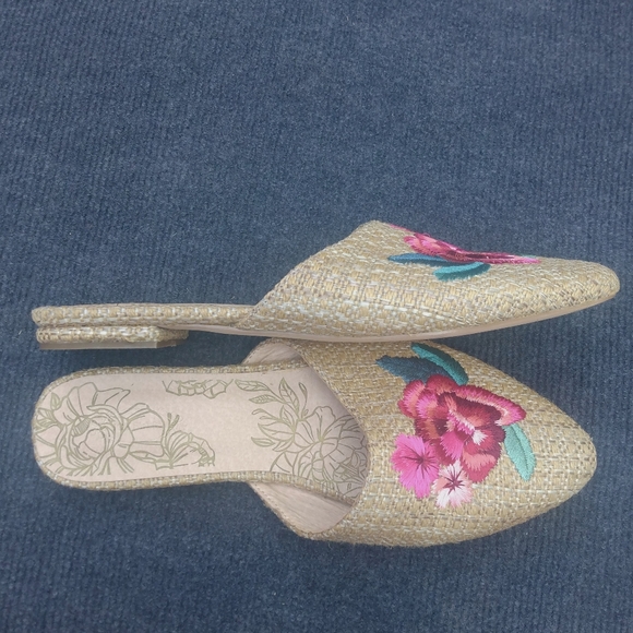 Valentina Raffia Slippers - Picture 3 of 8